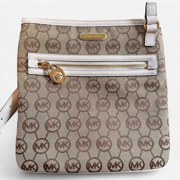 NWOT Michael Kors White Beige and Gold Crossbody Bag - Picture 3 of 8